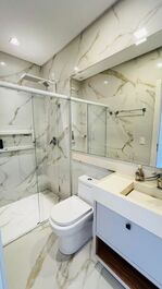 Excellent two-suite townhouse on Mariscal Beach.