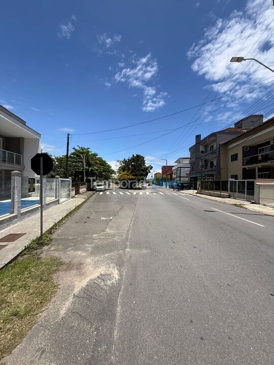 Casa para aluguel de temporada em São Francisco do Sul (Enseada)
