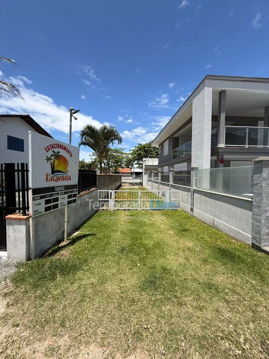 Casa para aluguel de temporada em São Francisco do Sul (Enseada)