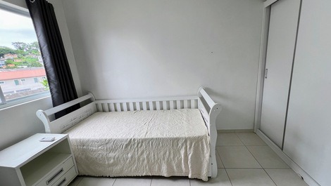 2 bedroom apartment with pool in Canasvieiras 5 people