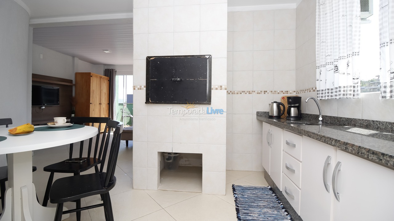 Apartment for vacation rental in Bombinhas (Praia de Quatro Ilhas)