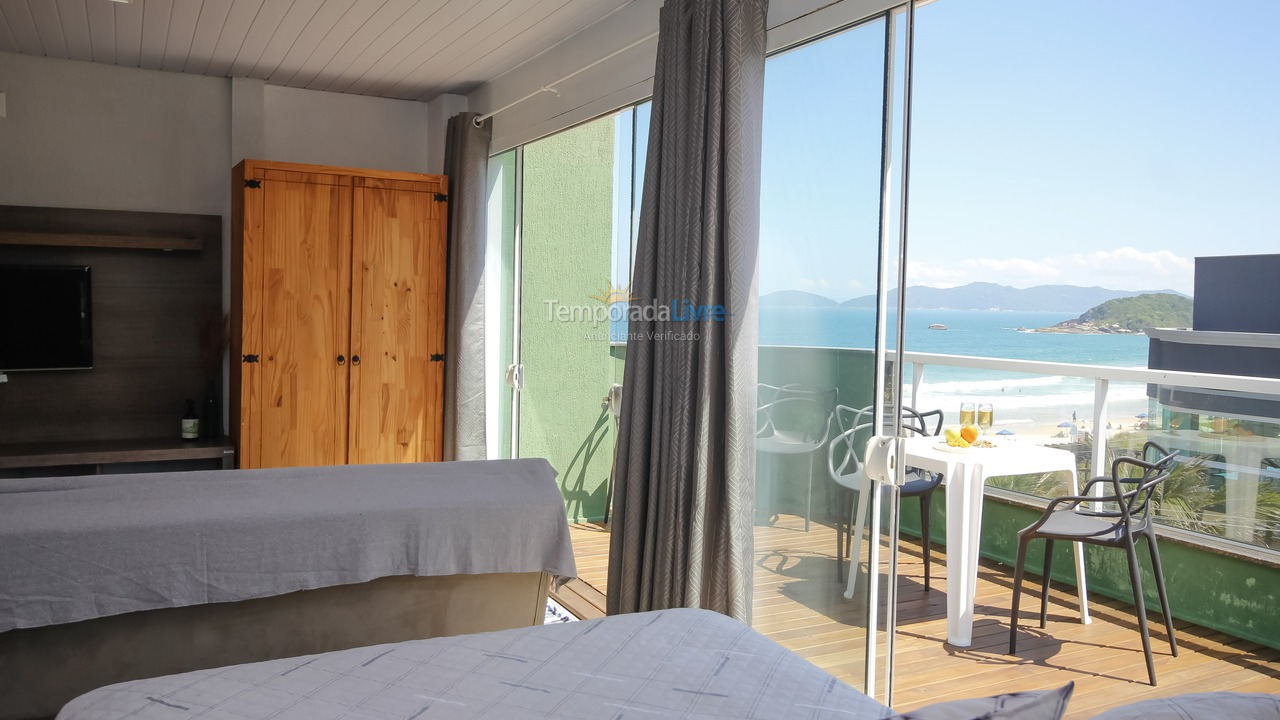 Apartment for vacation rental in Bombinhas (Praia de Quatro Ilhas)