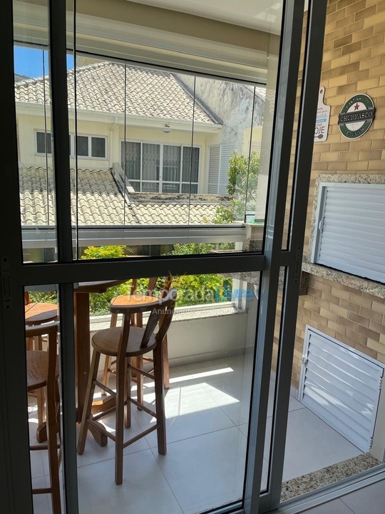 Apartamento para alquiler de vacaciones em Governador Celso Ramos (Praia de Palmas)