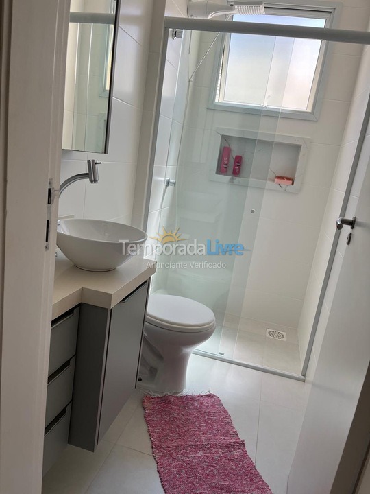 Apartamento para alquiler de vacaciones em Governador Celso Ramos (Praia de Palmas)