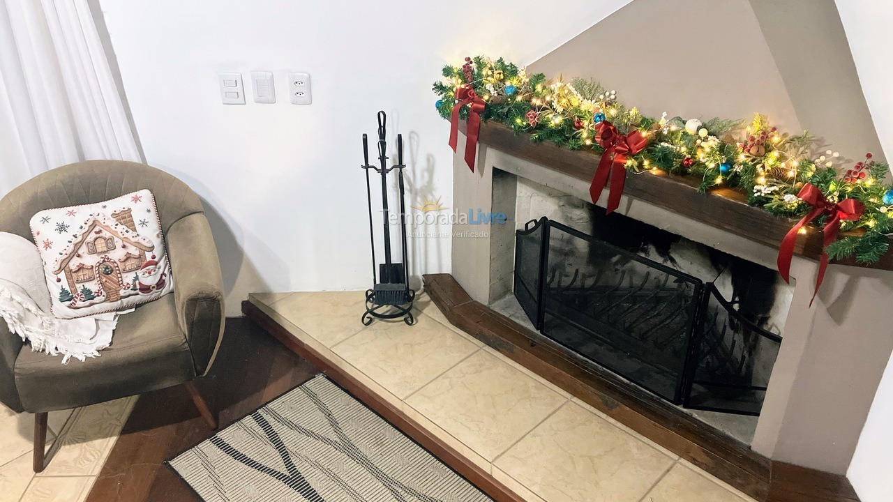 Casa para aluguel de temporada em Palhoça (Guarda do Embaú)