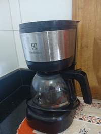 Aquele cafezinho não pode faltar.