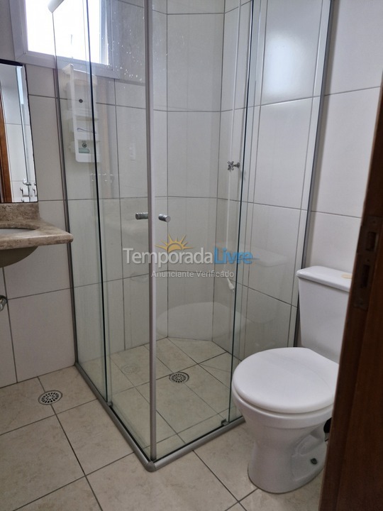 Apartamento para aluguel de temporada em Praia Grande (Vila Mirim)