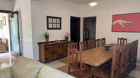 Juquei, 3 suites/13 personas: piscina, sauna, jacuzzi climatizado, barbacoa