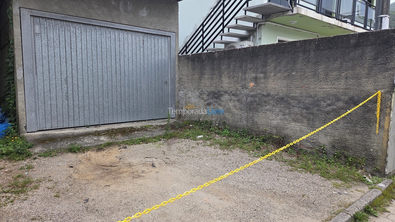 Casa para alquiler de vacaciones em Florianópolis (Praia da Armação)