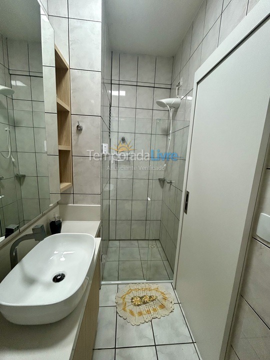 Apartamento para aluguel de temporada em Florianopolis (Praia dos Ingleses)