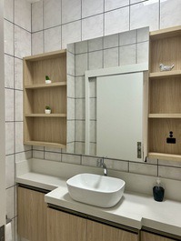 Apto nos Ingleses a 50m da praia