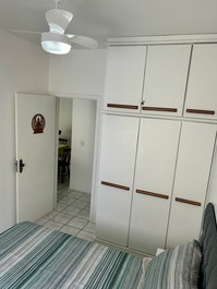 Apto nos Ingleses a 50m da praia