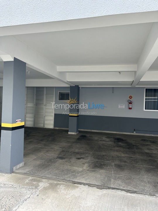 Apartamento para aluguel de temporada em Florianopolis (Praia dos Ingleses)