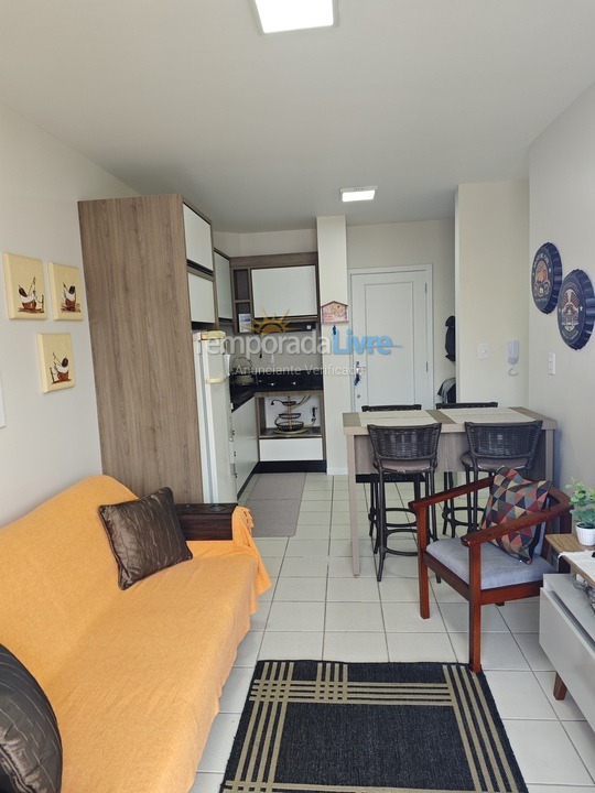 Apartamento para aluguel de temporada em Florianopolis (Praia dos Ingleses)