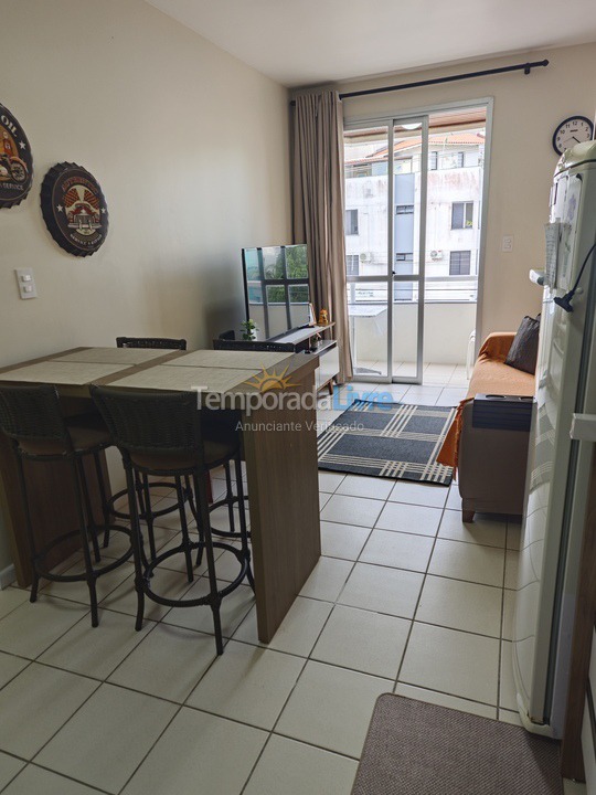 Apartamento para aluguel de temporada em Florianopolis (Praia dos Ingleses)