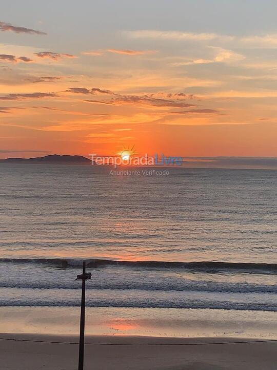 Apartamento para alquiler de vacaciones em Governador Celso Ramos (Praia Grande)