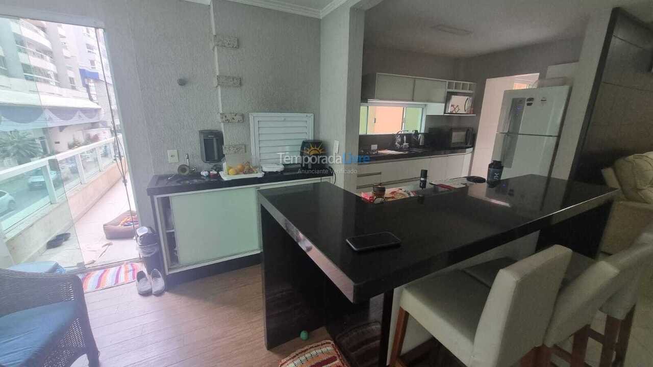 Apartment for vacation rental in Itapema (Meia Praia)