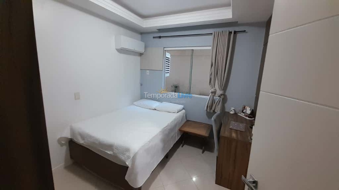 Apartment for vacation rental in Itapema (Meia Praia)