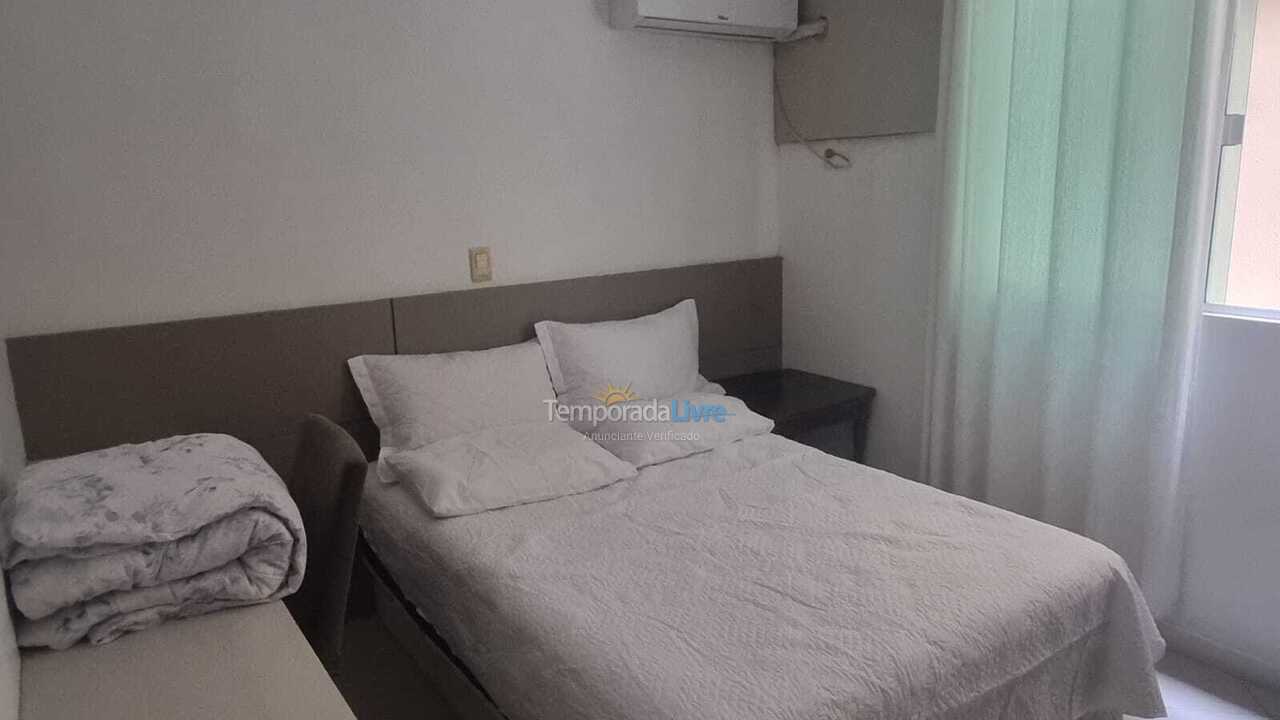 Apartment for vacation rental in Itapema (Meia Praia)