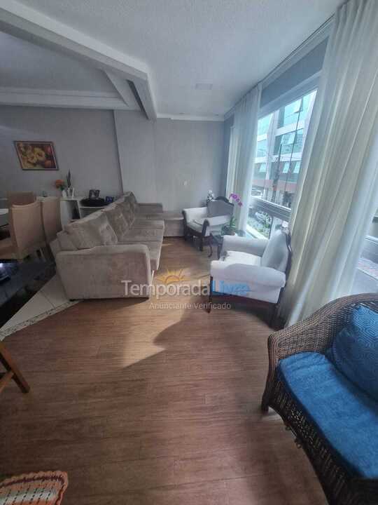 Apartment for vacation rental in Itapema (Meia Praia)