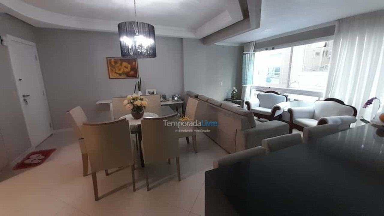 Apartment for vacation rental in Itapema (Meia Praia)