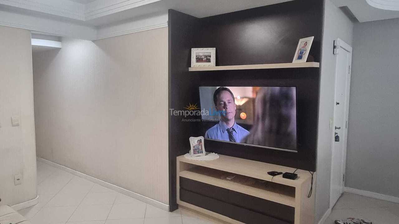 Apartment for vacation rental in Itapema (Meia Praia)