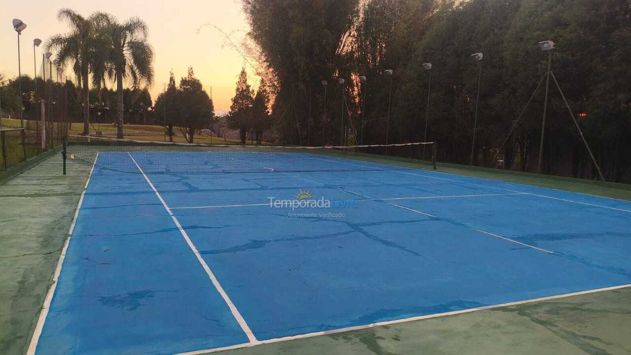 Granja para alquiler de vacaciones em Ibiúna (Condominio West Lake)