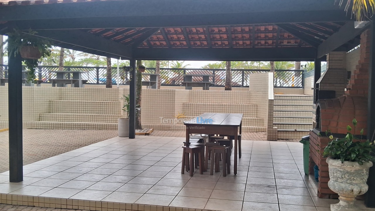 Apartamento para aluguel de temporada em Ubatuba (Praia Grande)