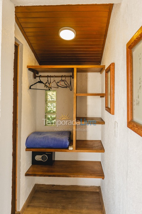 Casa para alquiler de vacaciones em Garopaba (Praia do Silveira)