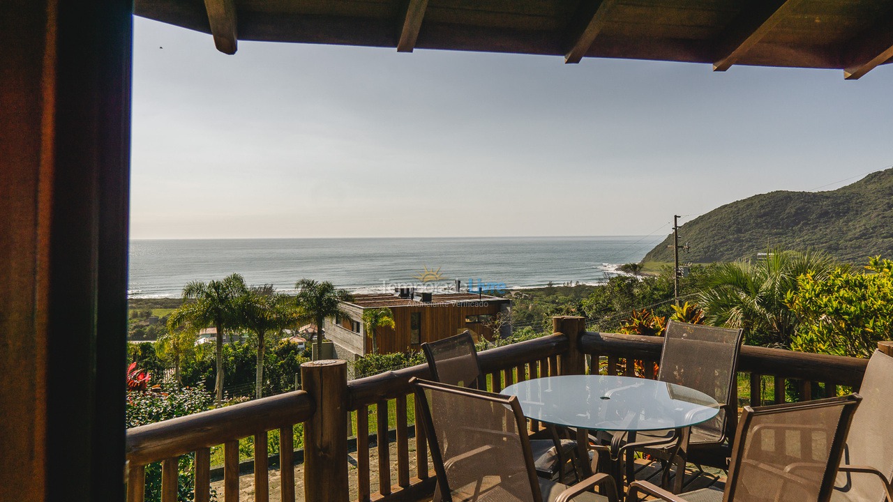 Casa para alquiler de vacaciones em Garopaba (Praia do Silveira)