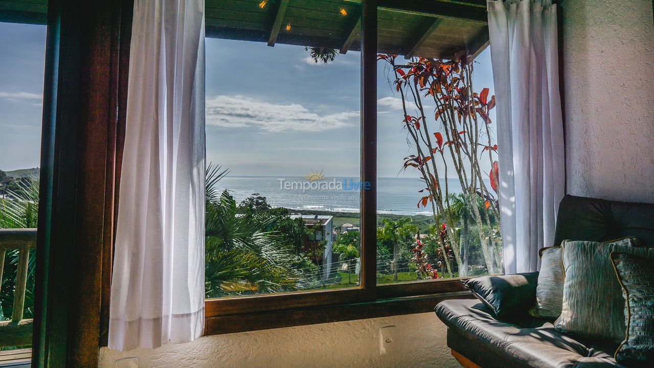 Casa para alquiler de vacaciones em Garopaba (Praia do Silveira)