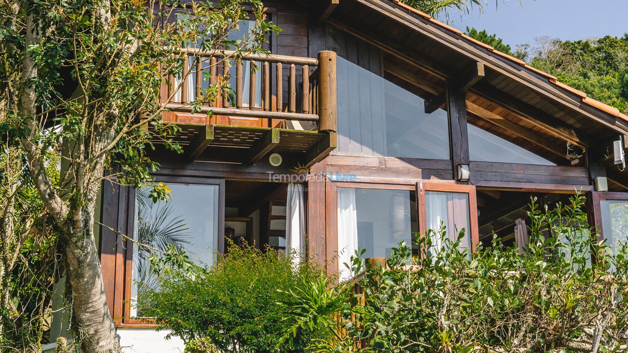 Casa para alquiler de vacaciones em Garopaba (Praia do Silveira)