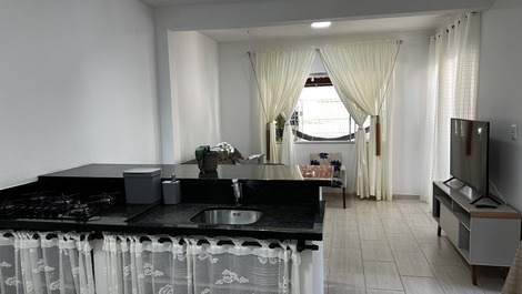 Casa de Playa en Río Tavares: Familia y Naturaleza