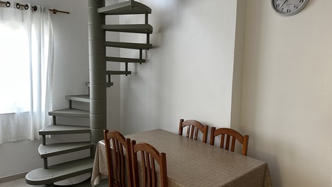 Casa de Playa en Río Tavares: Familia y Naturaleza