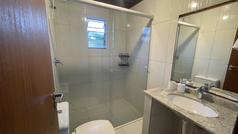 Casa de Playa en Río Tavares: Familia y Naturaleza