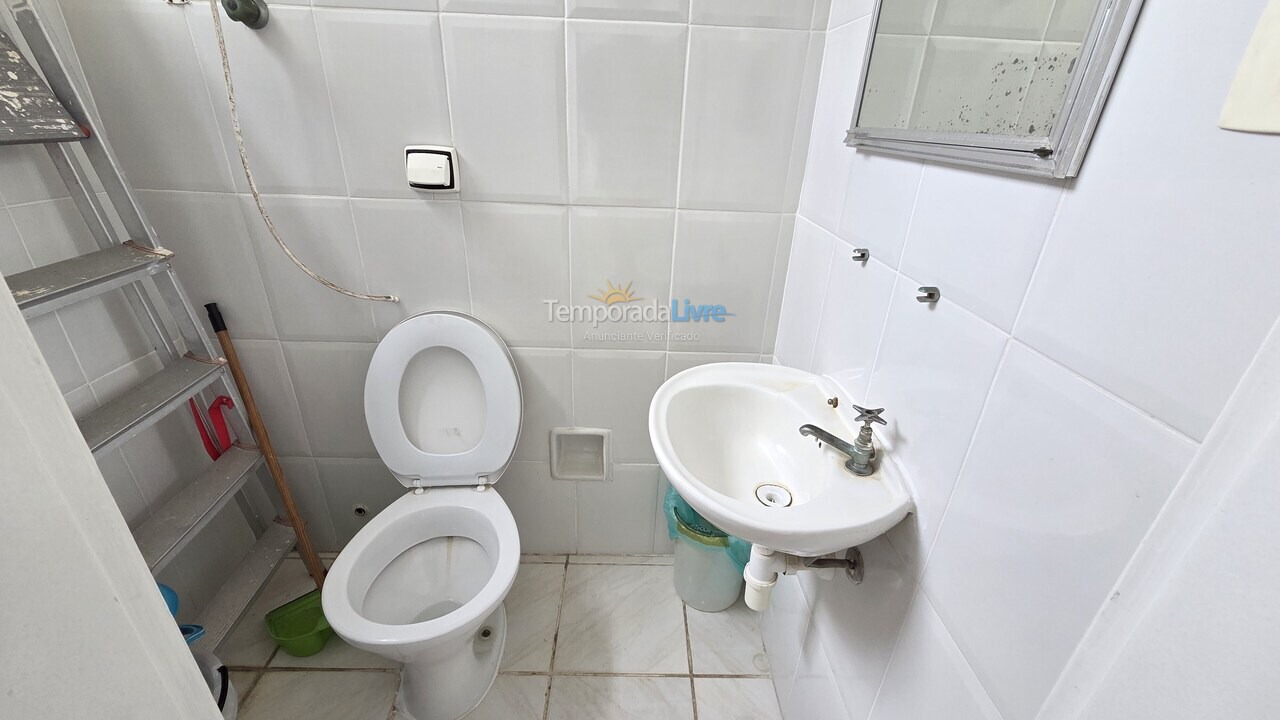 Apartamento para aluguel de temporada em Guarujá (Pitangueiras)