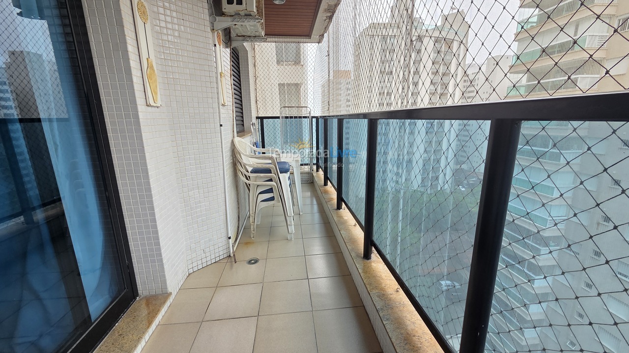 Apartment for vacation rental in Guarujá (Pitangueiras)