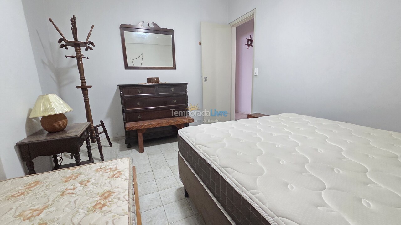 Apartment for vacation rental in Guarujá (Pitangueiras)