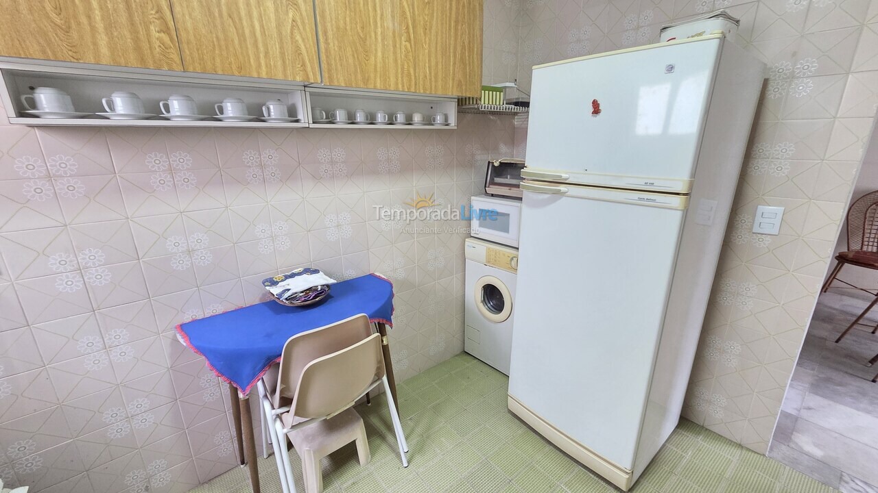 Apartment for vacation rental in Guarujá (Pitangueiras)