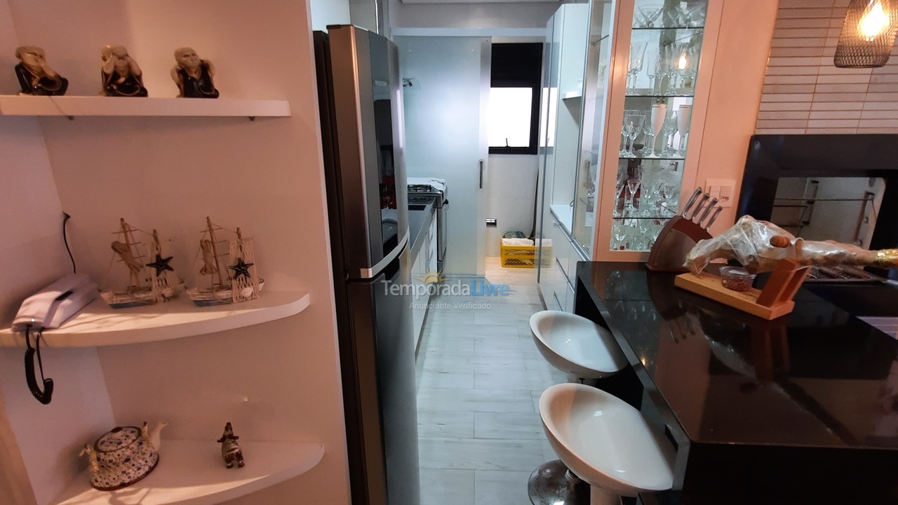 Apartamento para alquiler de vacaciones em Guarujá (Pitangueiras)
