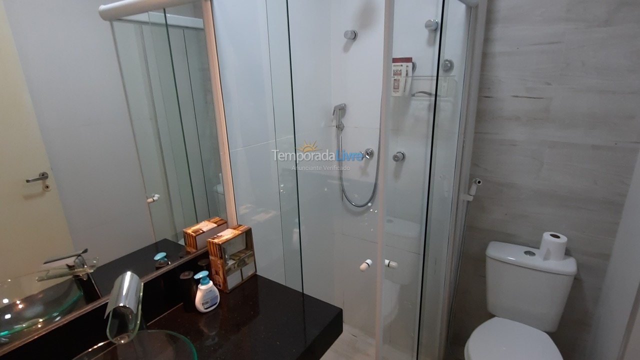 Apartamento para alquiler de vacaciones em Guarujá (Pitangueiras)