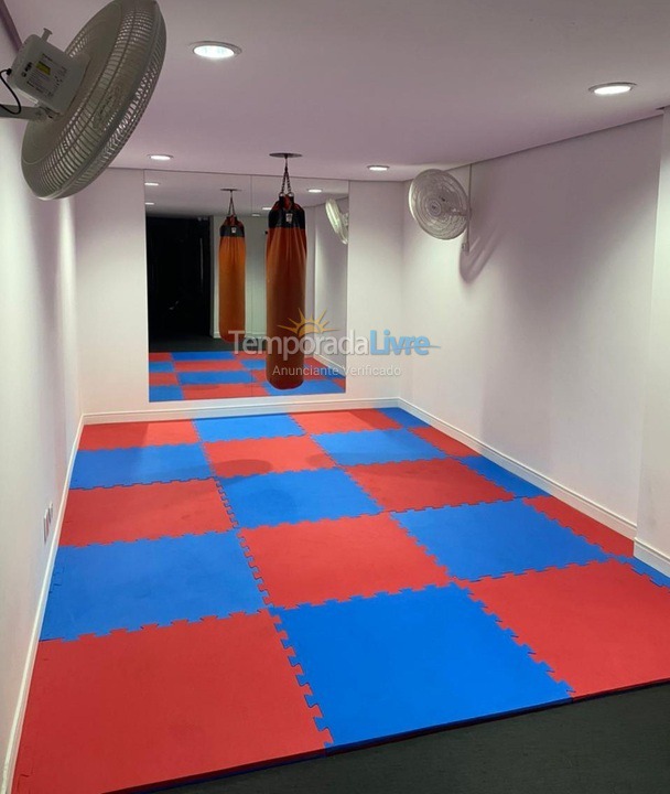 Apartamento para alquiler de vacaciones em Guarujá (Pitangueiras)