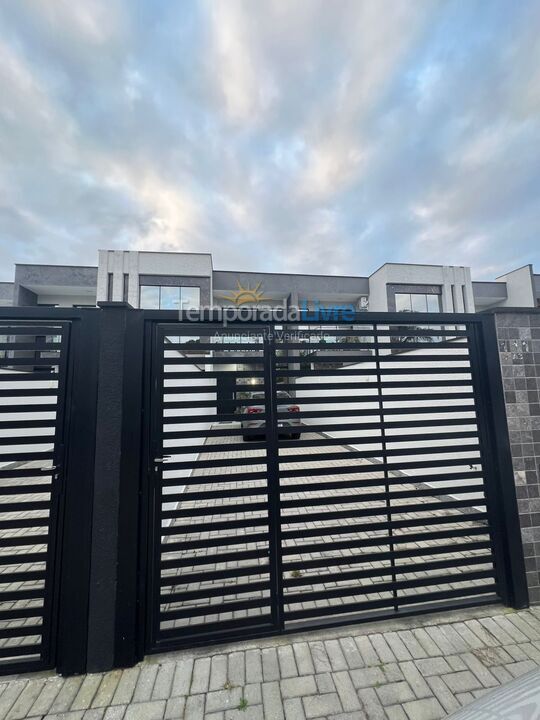 Casa para aluguel de temporada em Florianópolis (Cachoeira do Bom Jesus)