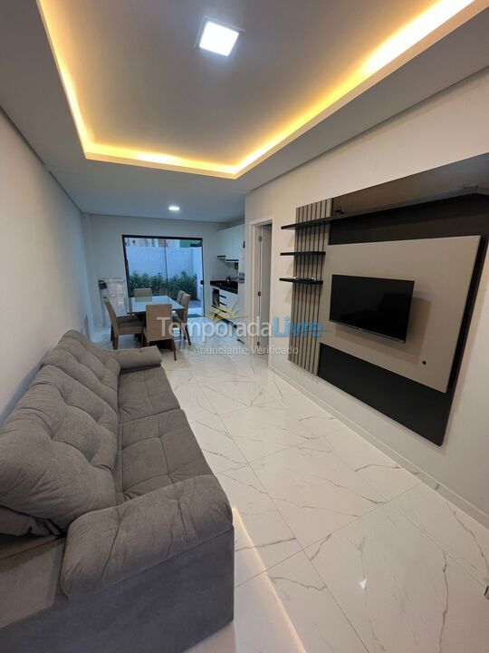 Casa para aluguel de temporada em Florianópolis (Cachoeira do Bom Jesus)