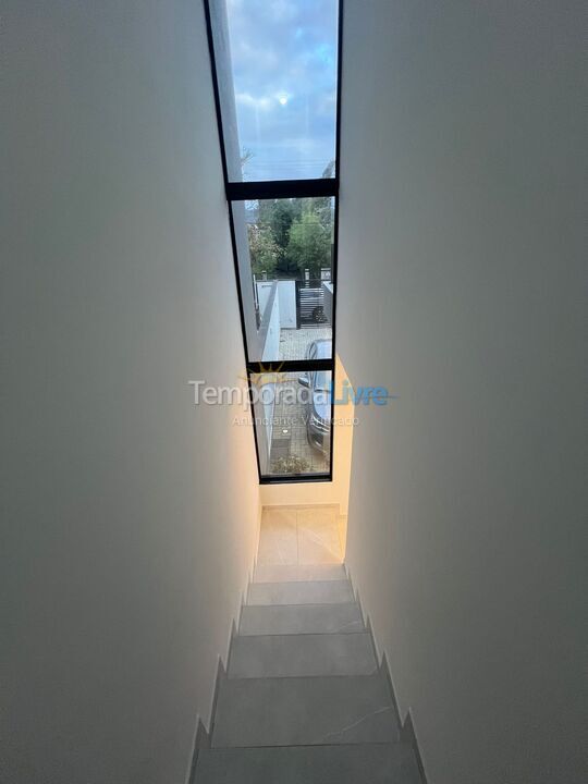 Casa para aluguel de temporada em Florianópolis (Cachoeira do Bom Jesus)