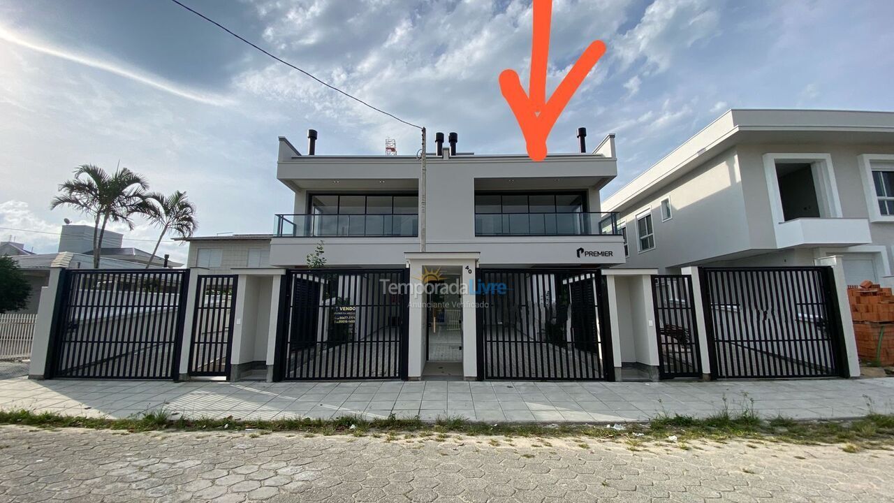 Apartamento para aluguel de temporada em Palhoça (Praia do Sonho)