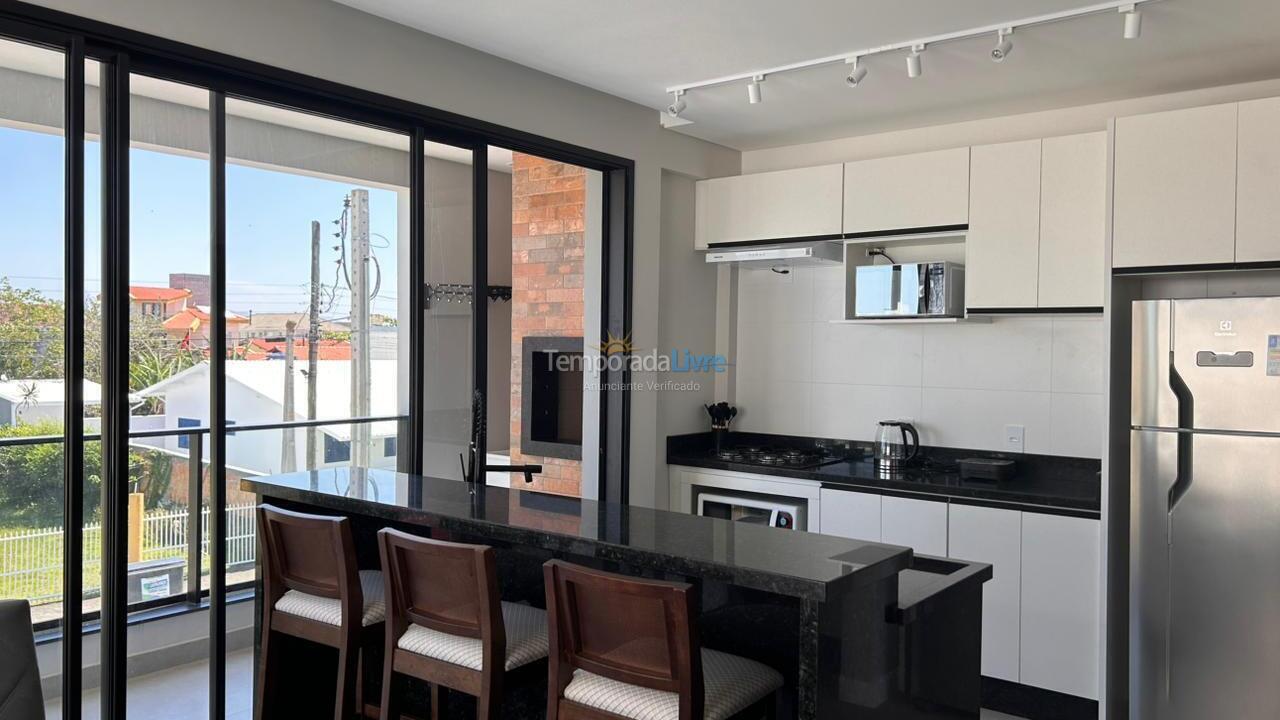 Apartamento para aluguel de temporada em Palhoça (Praia do Sonho)