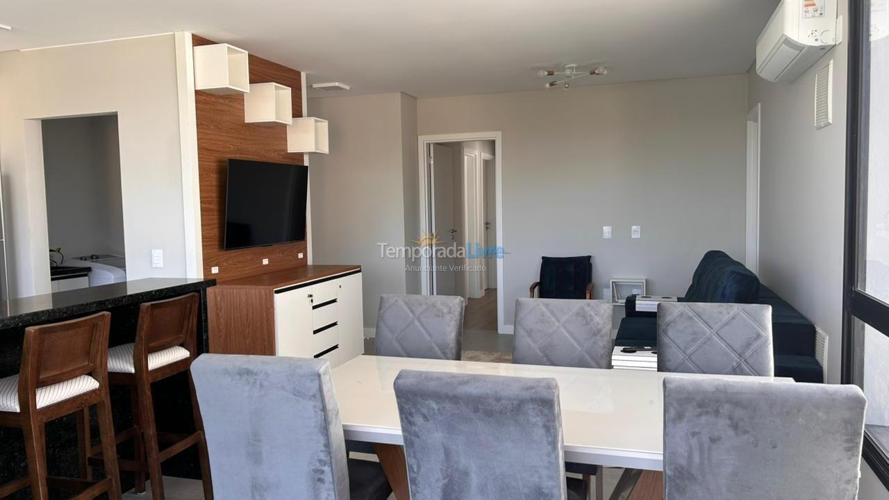 Apartamento para aluguel de temporada em Palhoça (Praia do Sonho)