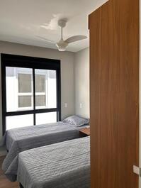 Alto Padrão Pé na Areia. Apto Novo c/ Vista Mar. Praia do Sonho, SC