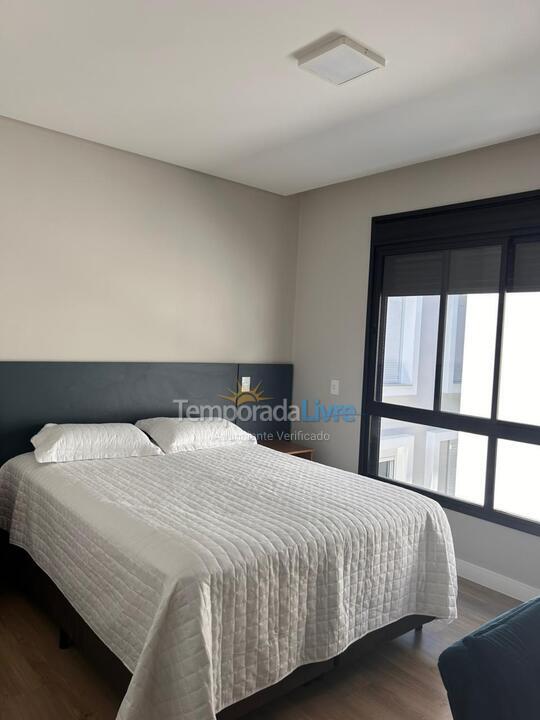 Apartamento para aluguel de temporada em Palhoça (Praia do Sonho)